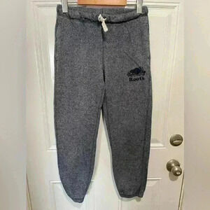 Roots kids navy sweatpants logo size  12 unisex